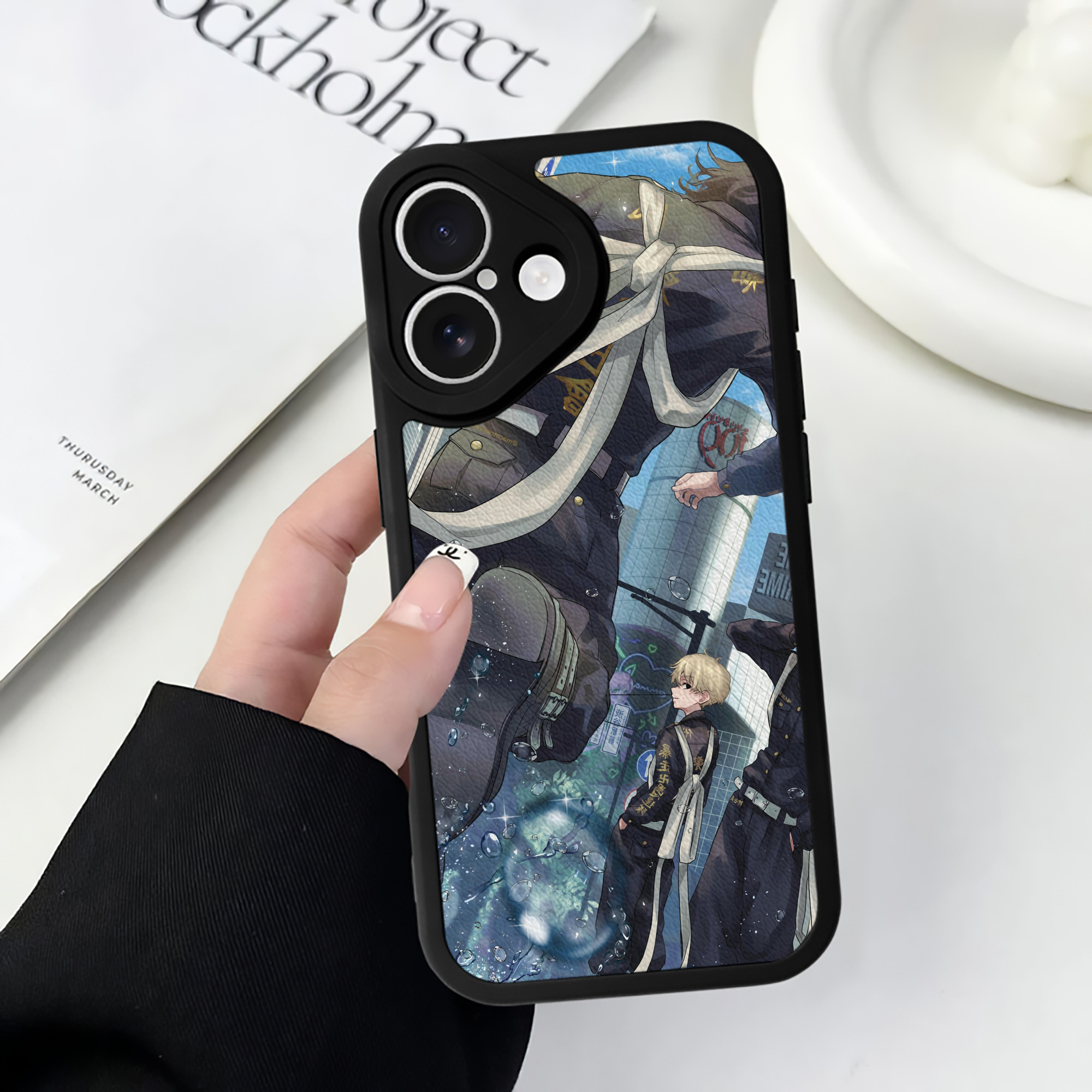 （画像用） 東京リベンジャーズ Tokyo Revengers 【iPhone 16シリーズ対応】シリコンスマホケース（レザー調） 材質：シリコン